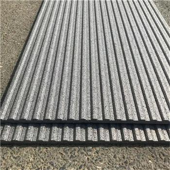 石墨地(dì)面隔聲闆